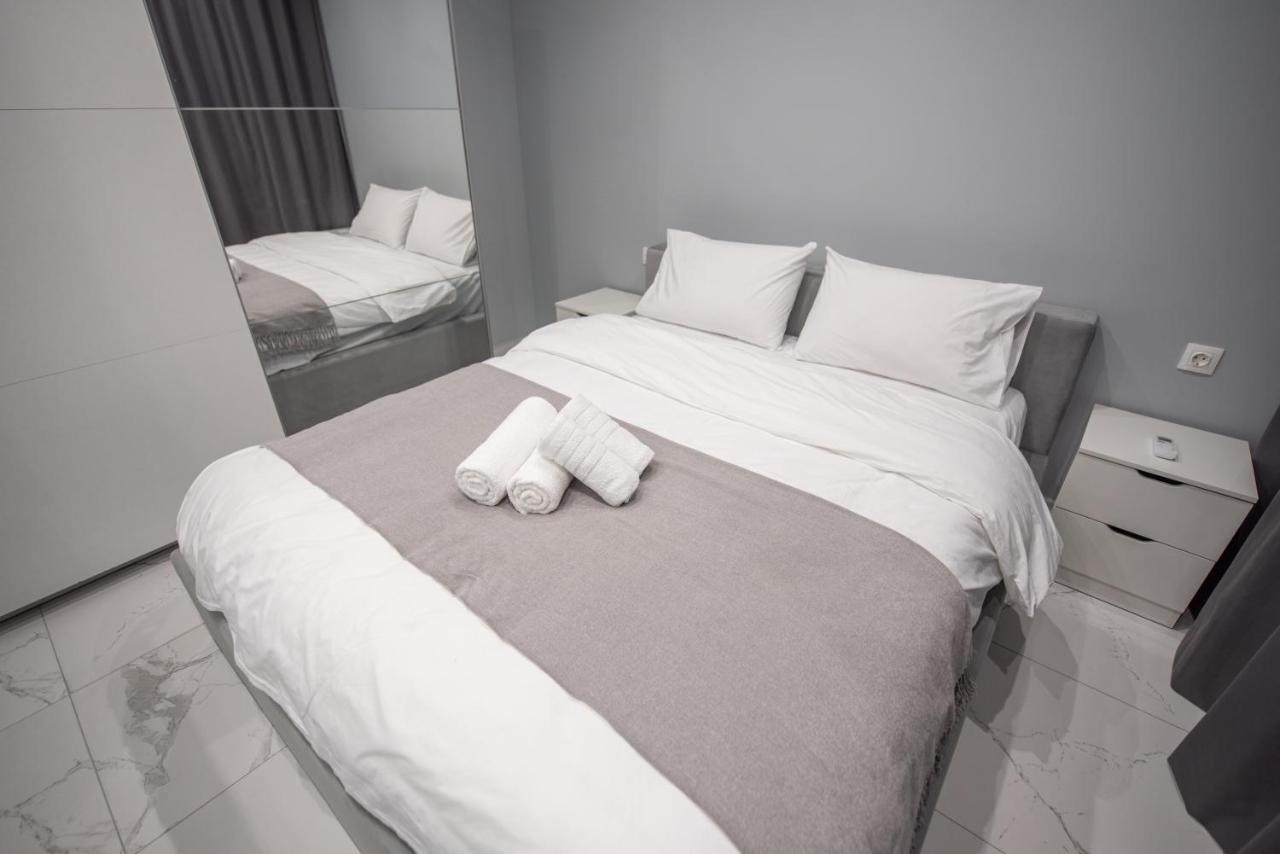 Sea & City Luxury Suite Thessaloniki Exterior photo